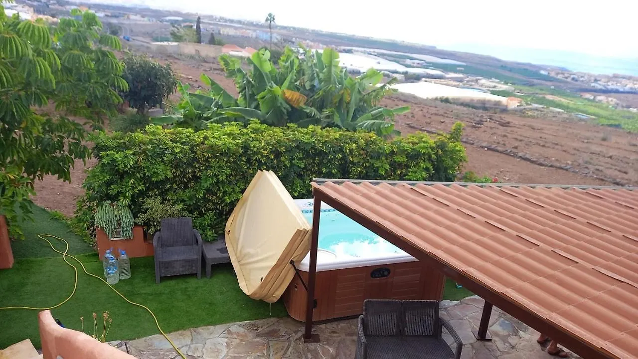 아데제 House With View And Jacuzzi In Adeje 빌라 펜션